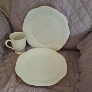 EUC Lenox French Perle Ice Blue Dinnerware 2-11" Dinner Plates 1 Mug
